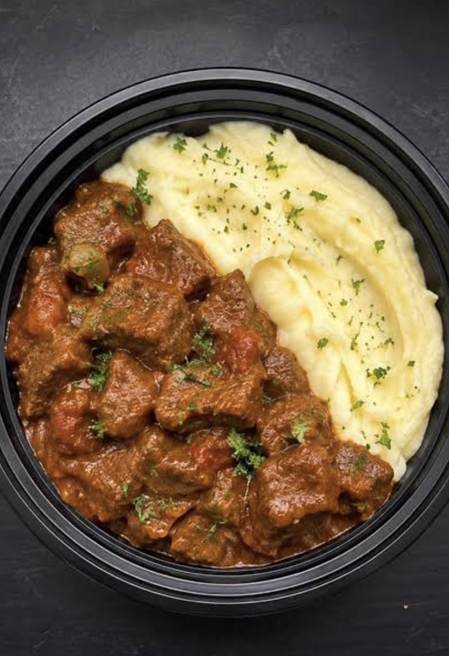 Beef Goulash (Tomato Flavoured) & Mash