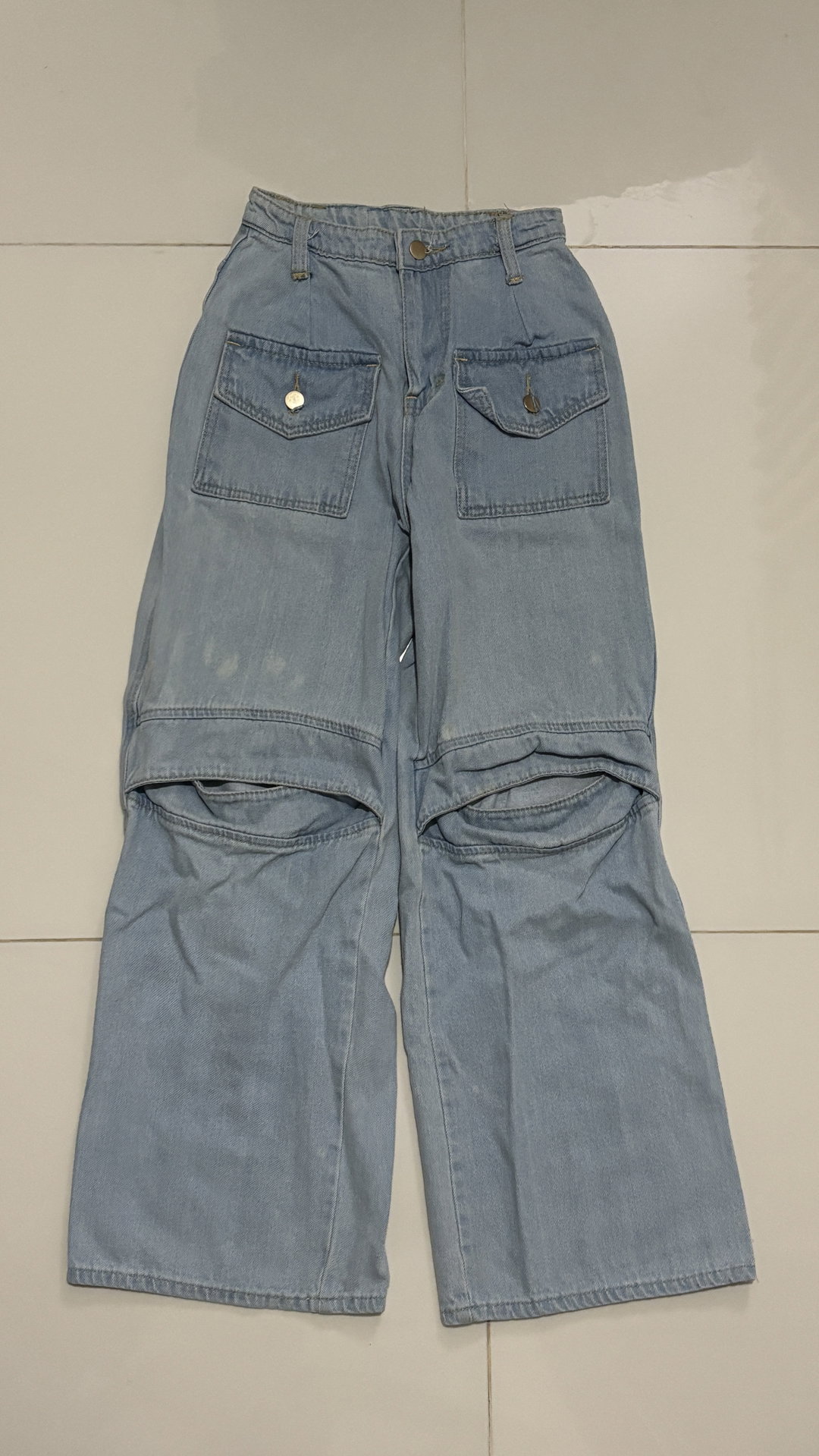 B07 - Cargo Jeans 