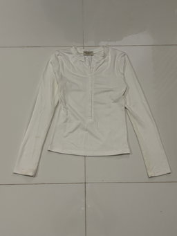 B16 - Karakiri Ashley Buttoned Longsleeve Top 