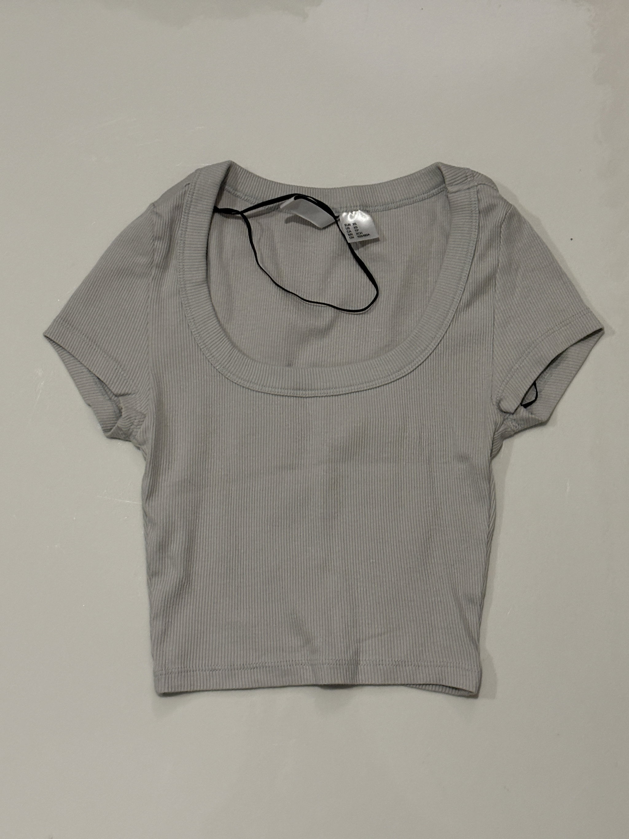 B26 - H&M Ribbed Crop Top _0