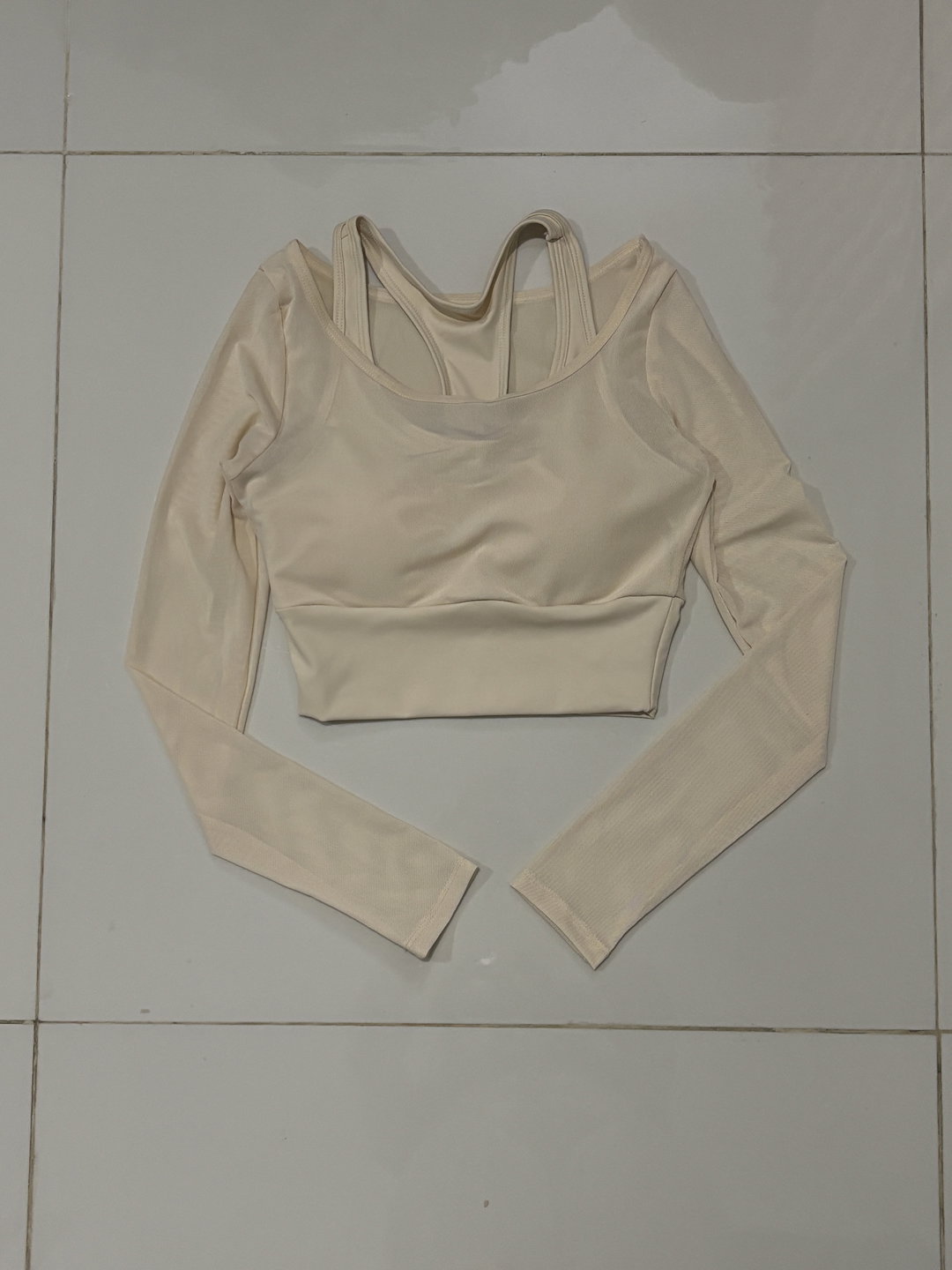 B31 - Long Sleeve Sport Crop Top Jaring 