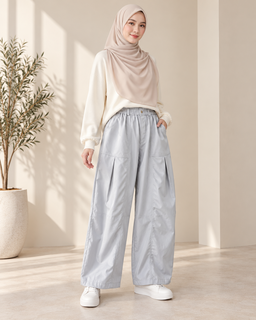 Hanan Chino Pants