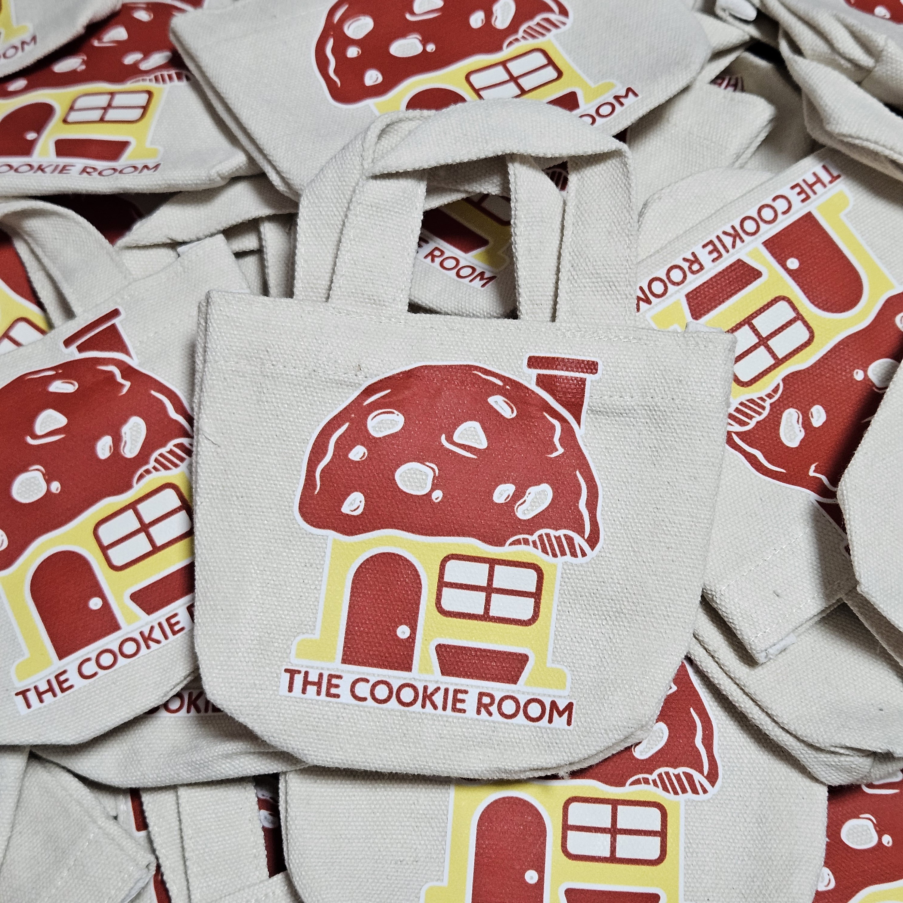 The Cookie Room Cookie Carrier