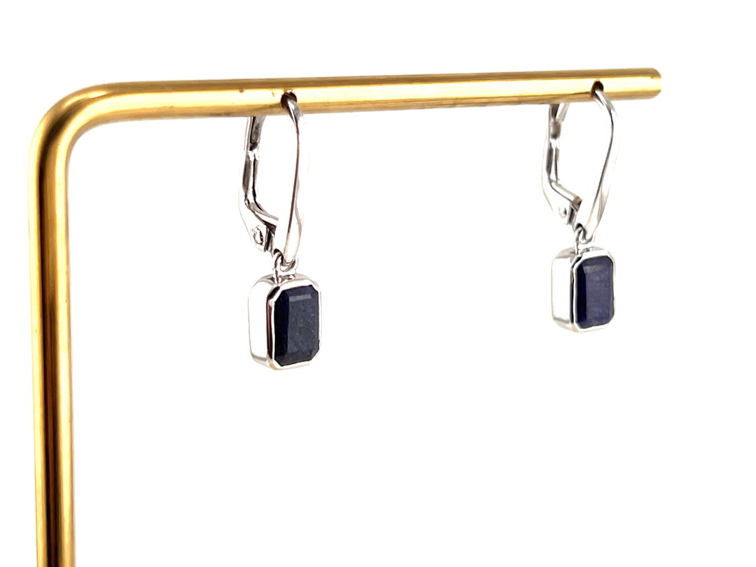 Aretes de Plata tipo gota con Safiro