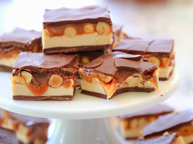 SNICKER BLAST