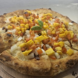 Bruschetta Tropicana Pizza