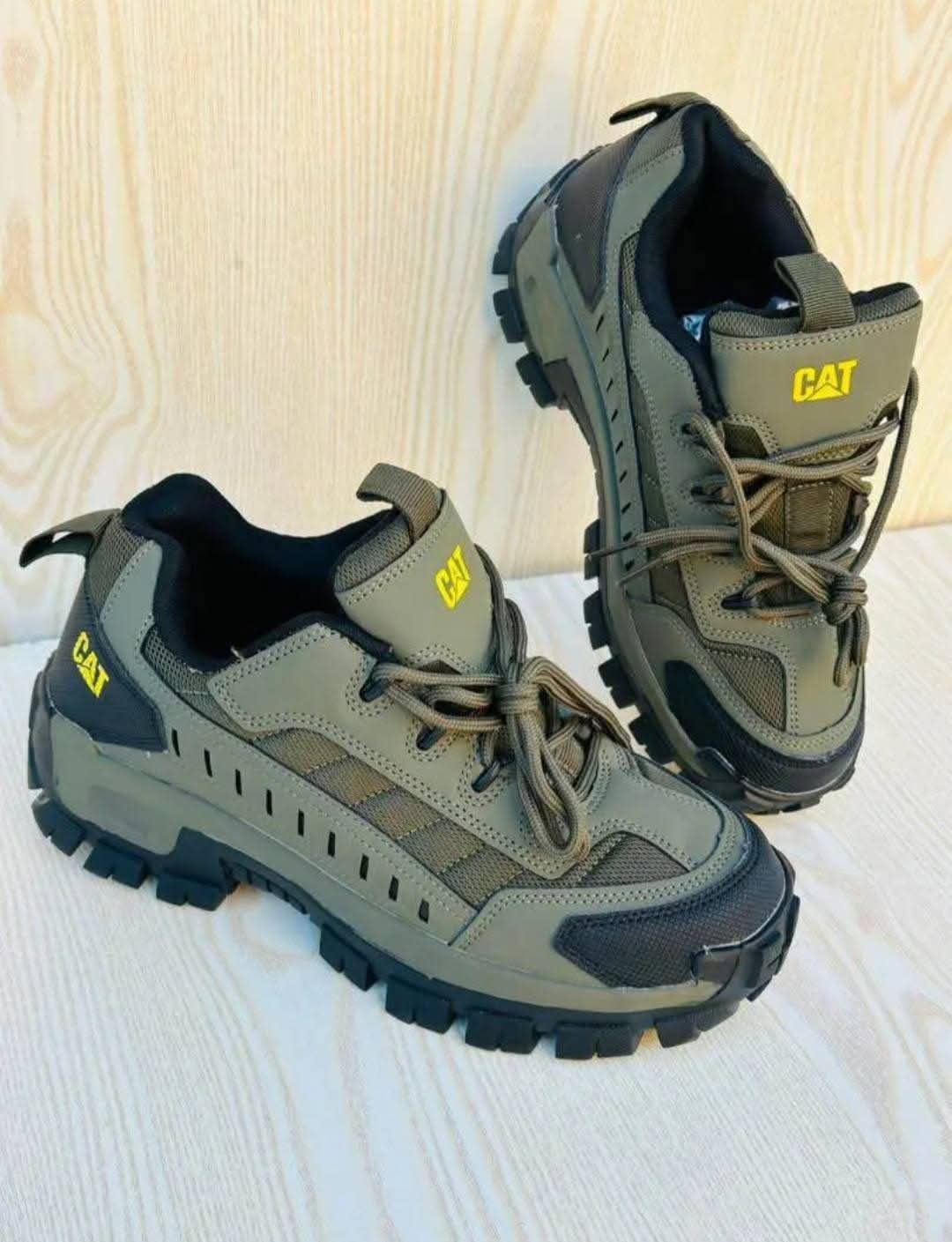 CAT lowneck shoes