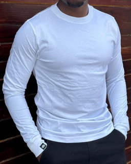 Long sleeved tshirt