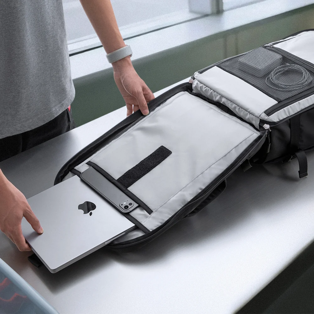 [PRE-ORDER] TOMTOC Navigator-T66 Liteway Travel Backpack 40L - Black_6