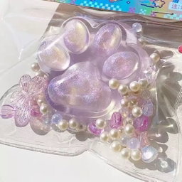 Crystal Cat Paw Squishy 🐾✨