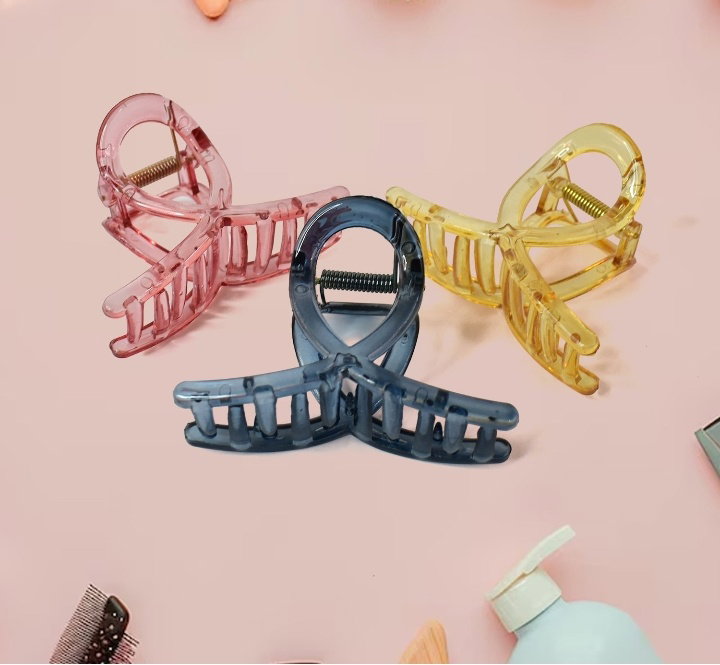 Matte plastic hair camp clip 1pcs ( delivery 🚚 in 9days )