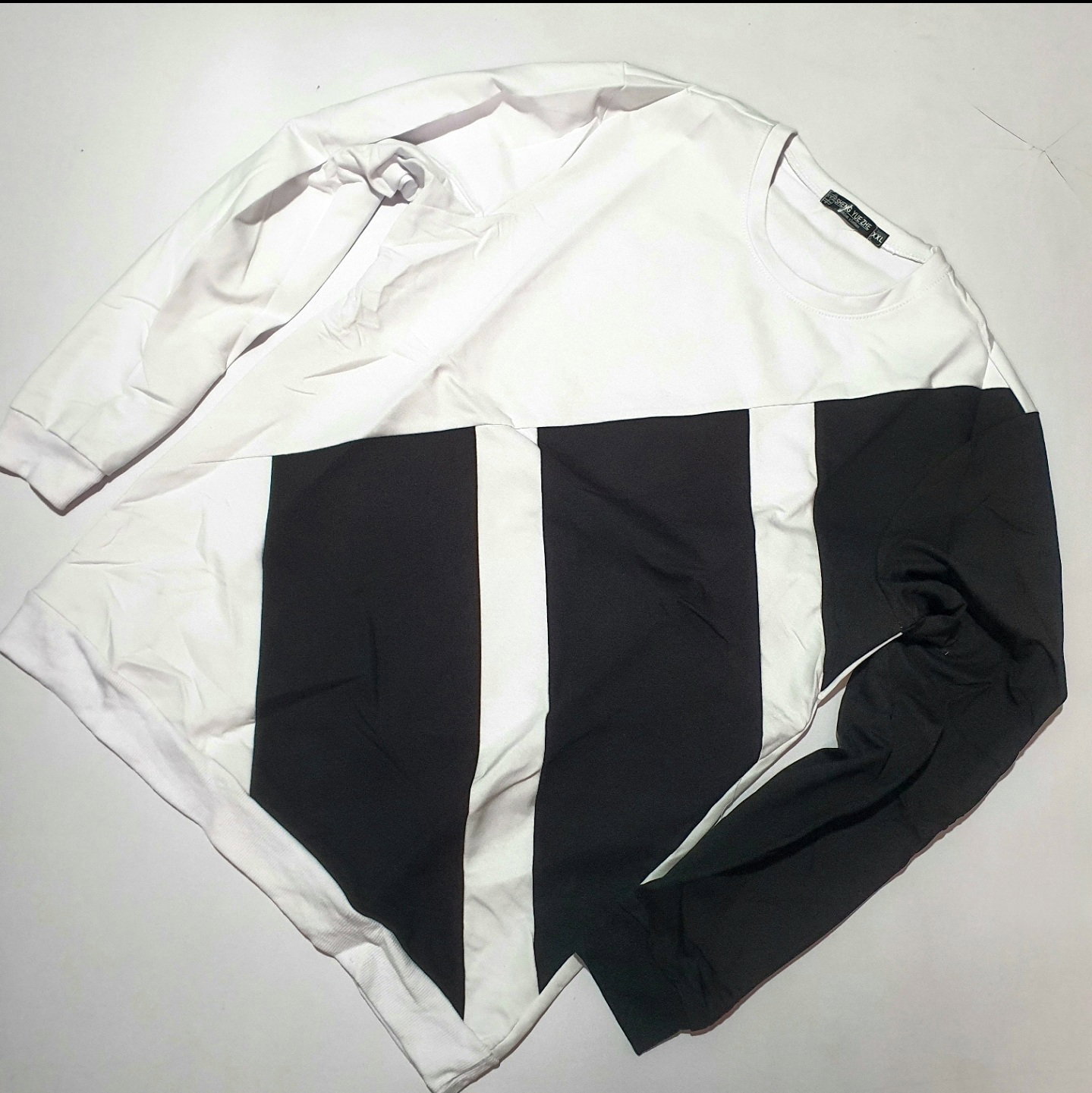 Stripe long sleeved tshirts _3