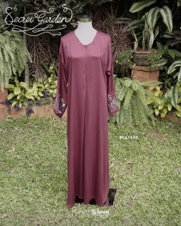 Sofni | Secret Garden | In'am Gallery