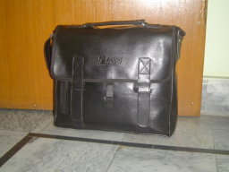 PAKA Men's Vintage Leather Satchel 17" Messenger Bag