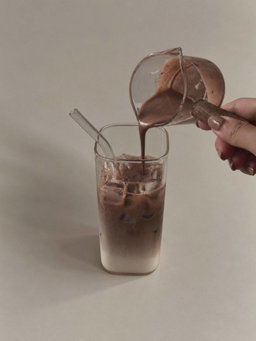 Iced Hazelnut Latte
