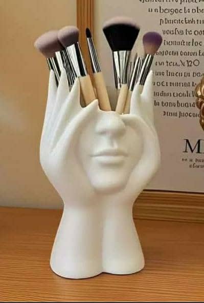 Cosmetic Prop