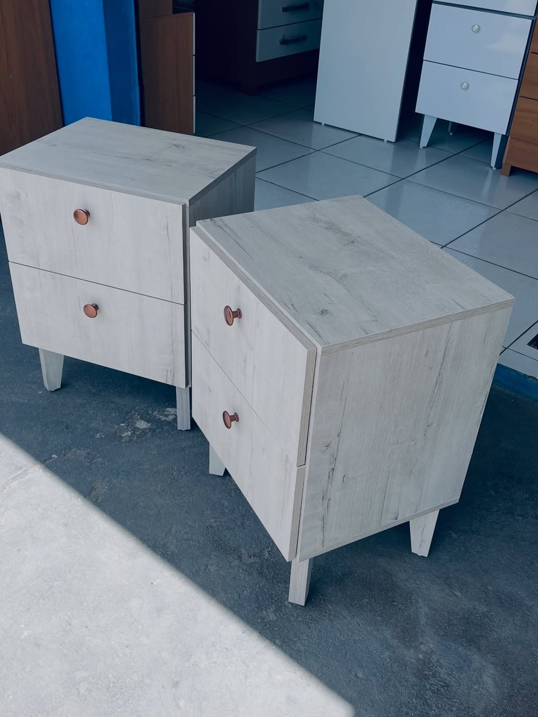 White Oak 2-Drawer Pedestal Set (2pcs) - Copper Knobs
