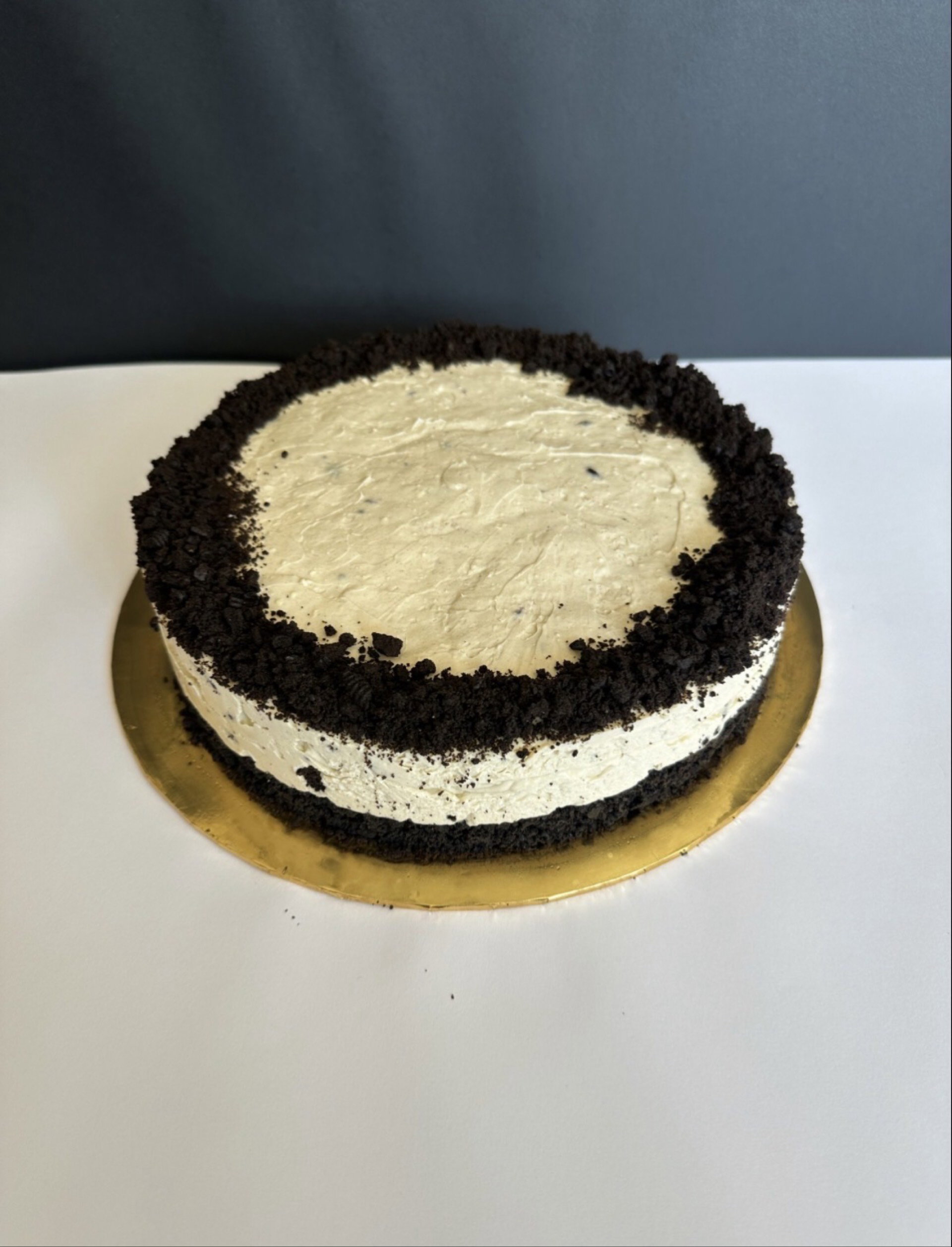 9” Inch Whole Cheesecake - Oreo
