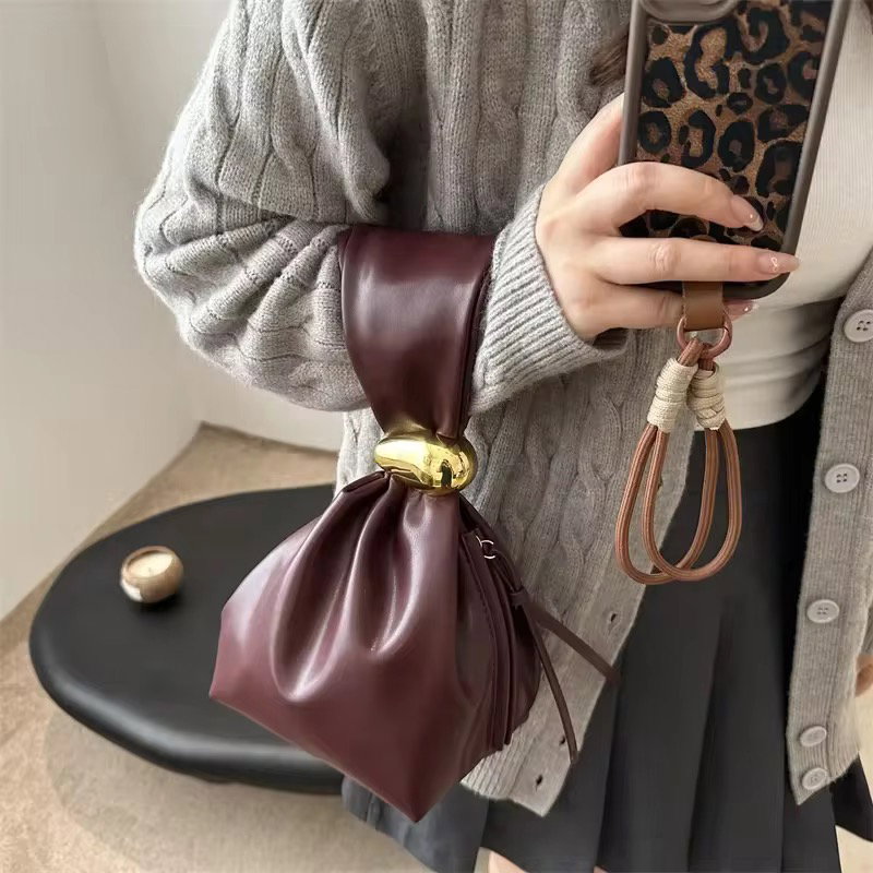Ladies bags_15