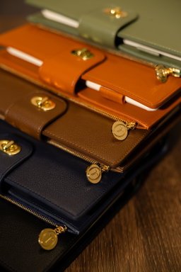 ELEVATE POCKETBOOK & WALLET