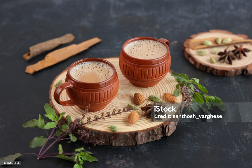 ELACHI TEA/ इलायची चाय – खुशबू भी, स्वाद भी! 