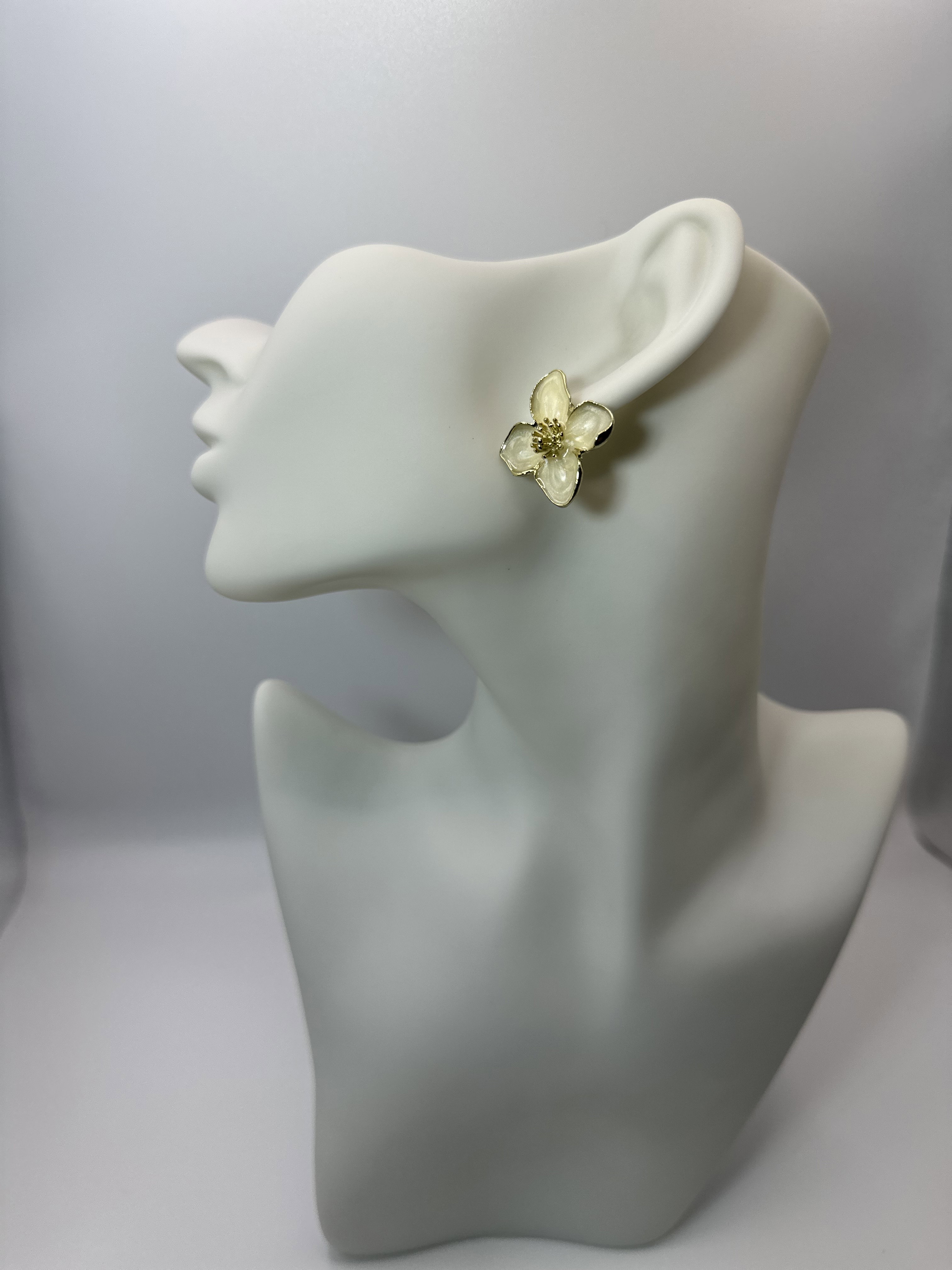 Hibiscus Flower Stud Earrings