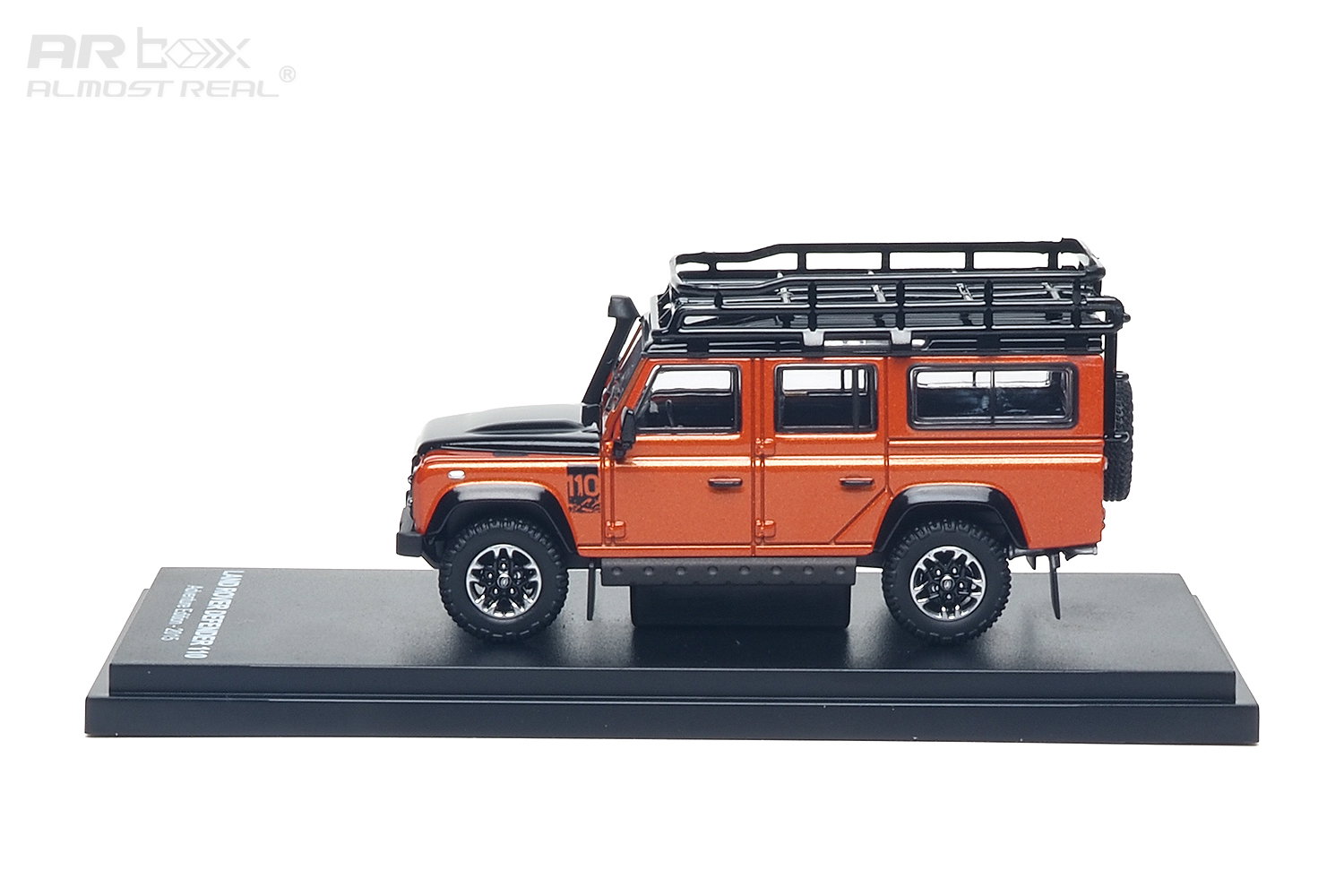 ALMOST REAL MODEL 1/64 LAND ROVER DEFENDER 110 ADVENTURE SERIES 2015_6
