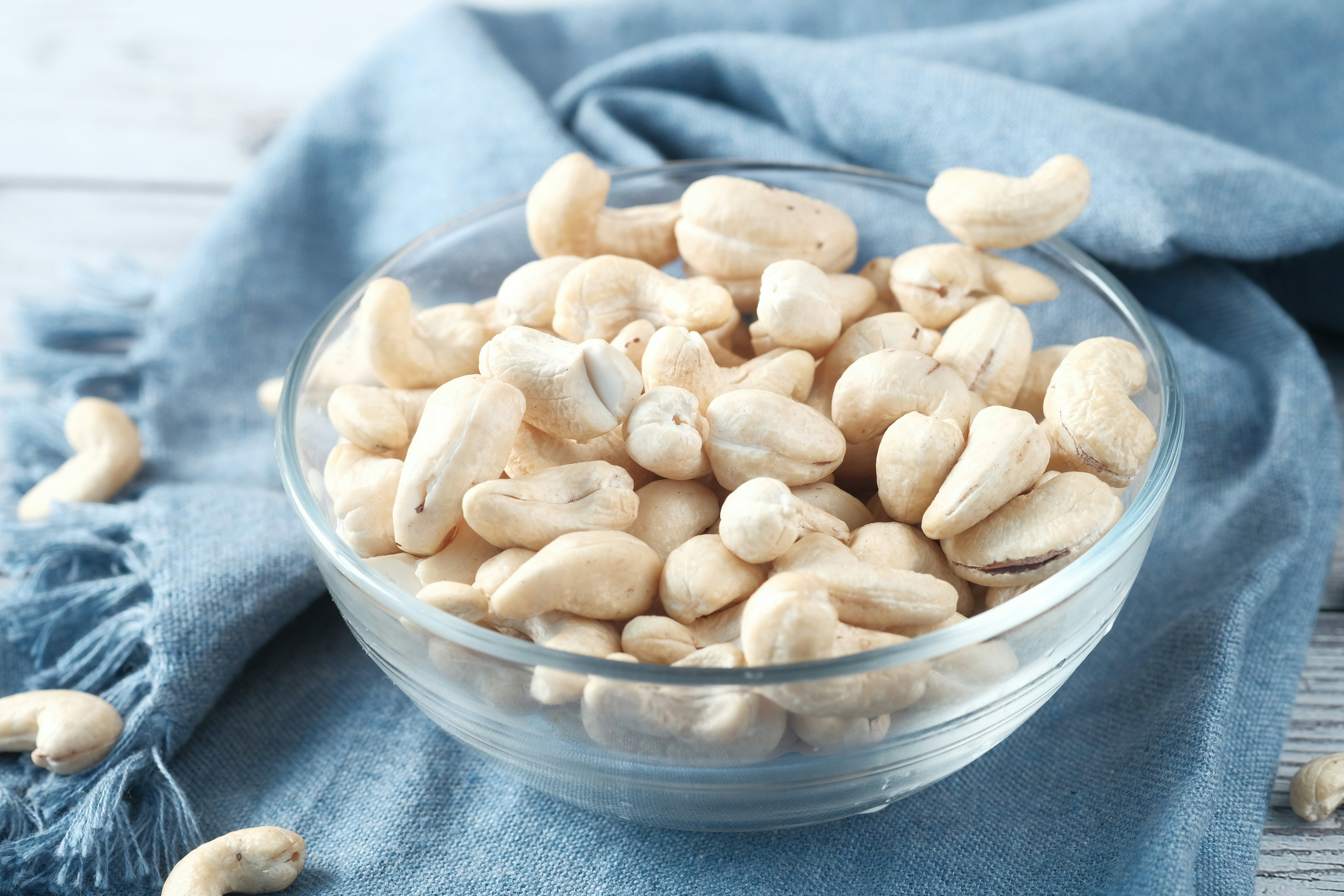 Cashew Nuts (W320) - 250 gms