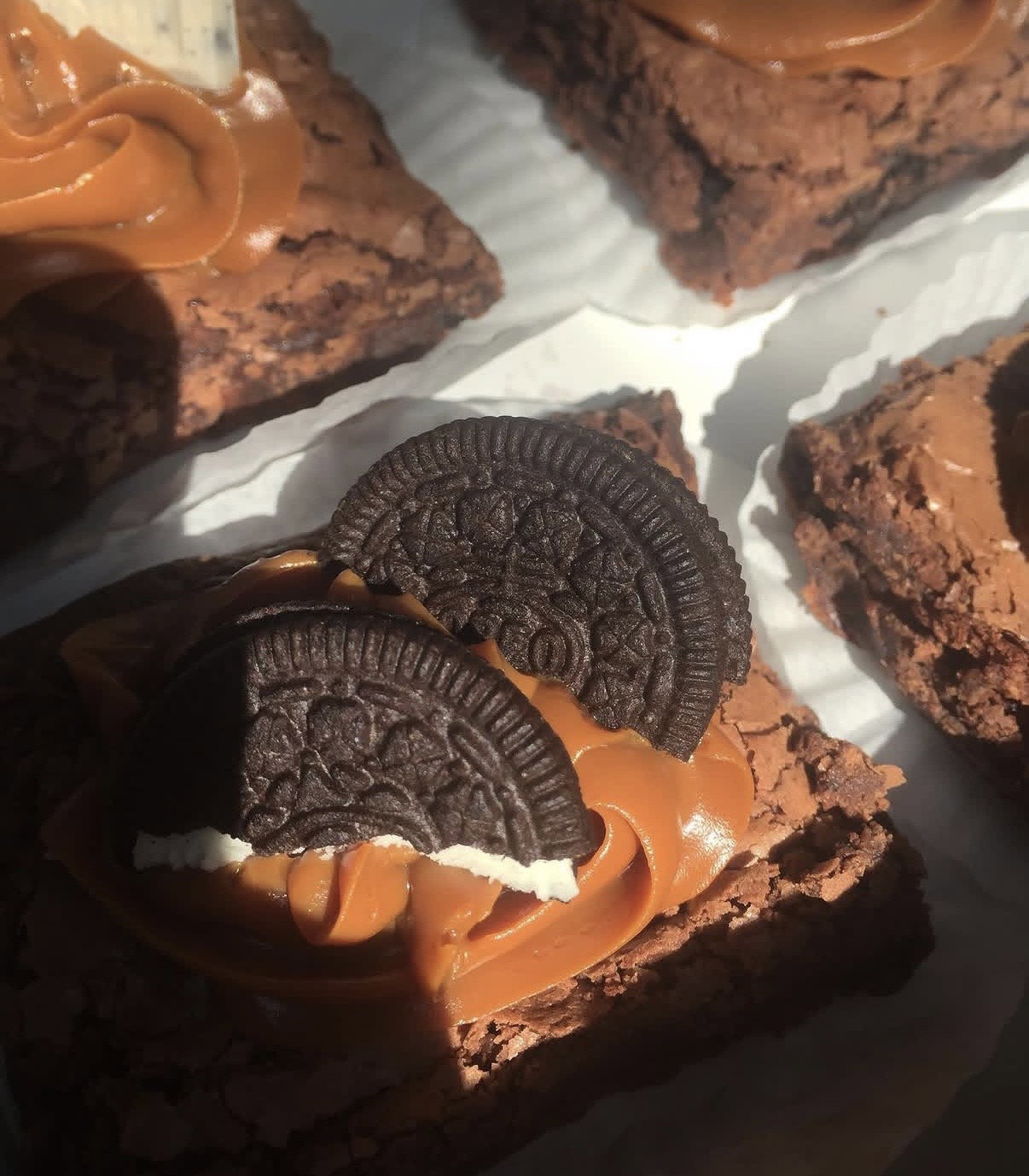 Brownies with toppings