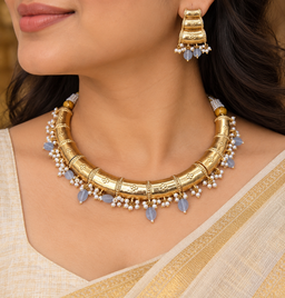 Brass gold necklace with small pearls