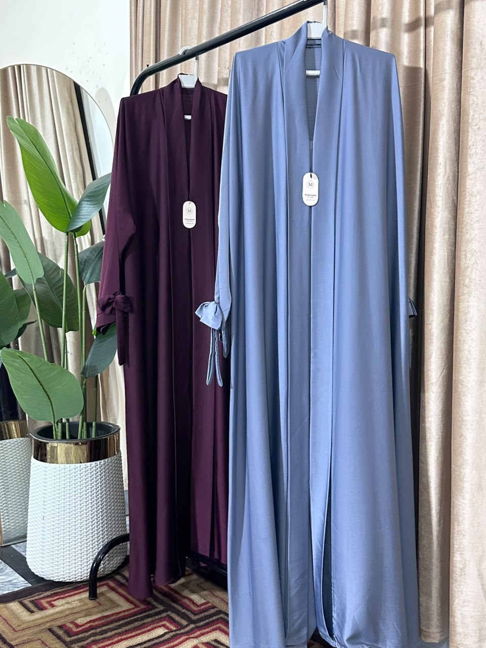 abaya with fee hijab