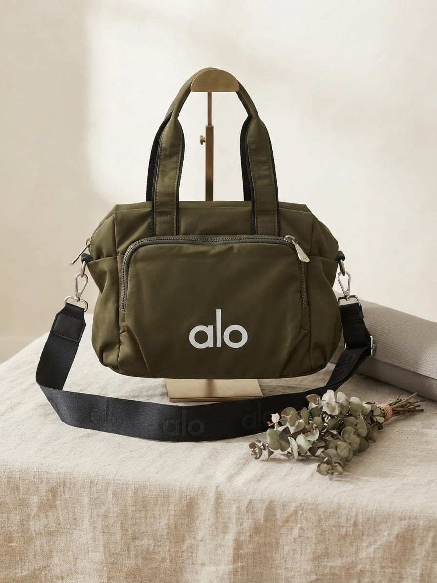 Alo mini duffle green