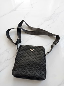 Armani mens sling 