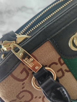Gucci brown 