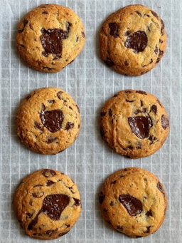 Sea Salt Dark Chocolate Cookies